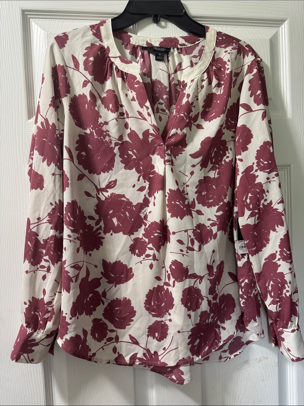 Simply Vera Vera Wang Cream Blouse with Berry Floral Print